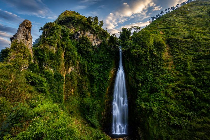 Menjelajahi Curug Surodipo: Surga Tersembunyi dan Saksi Bisu Perjuangan di Temanggung